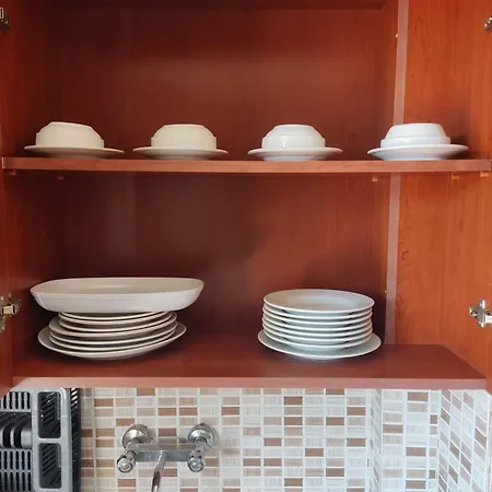 Villa Apart Hotel 3* グムルドゥル